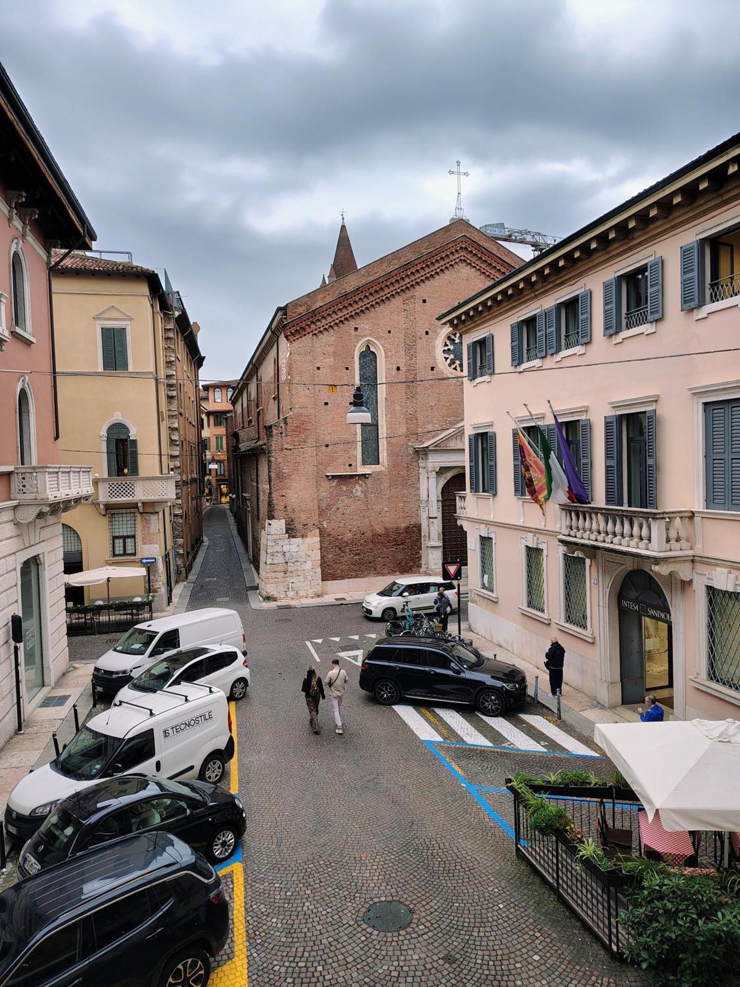 Italianflat - Rentroom Old Town - 200Mt To Arena Verona Bagian luar foto