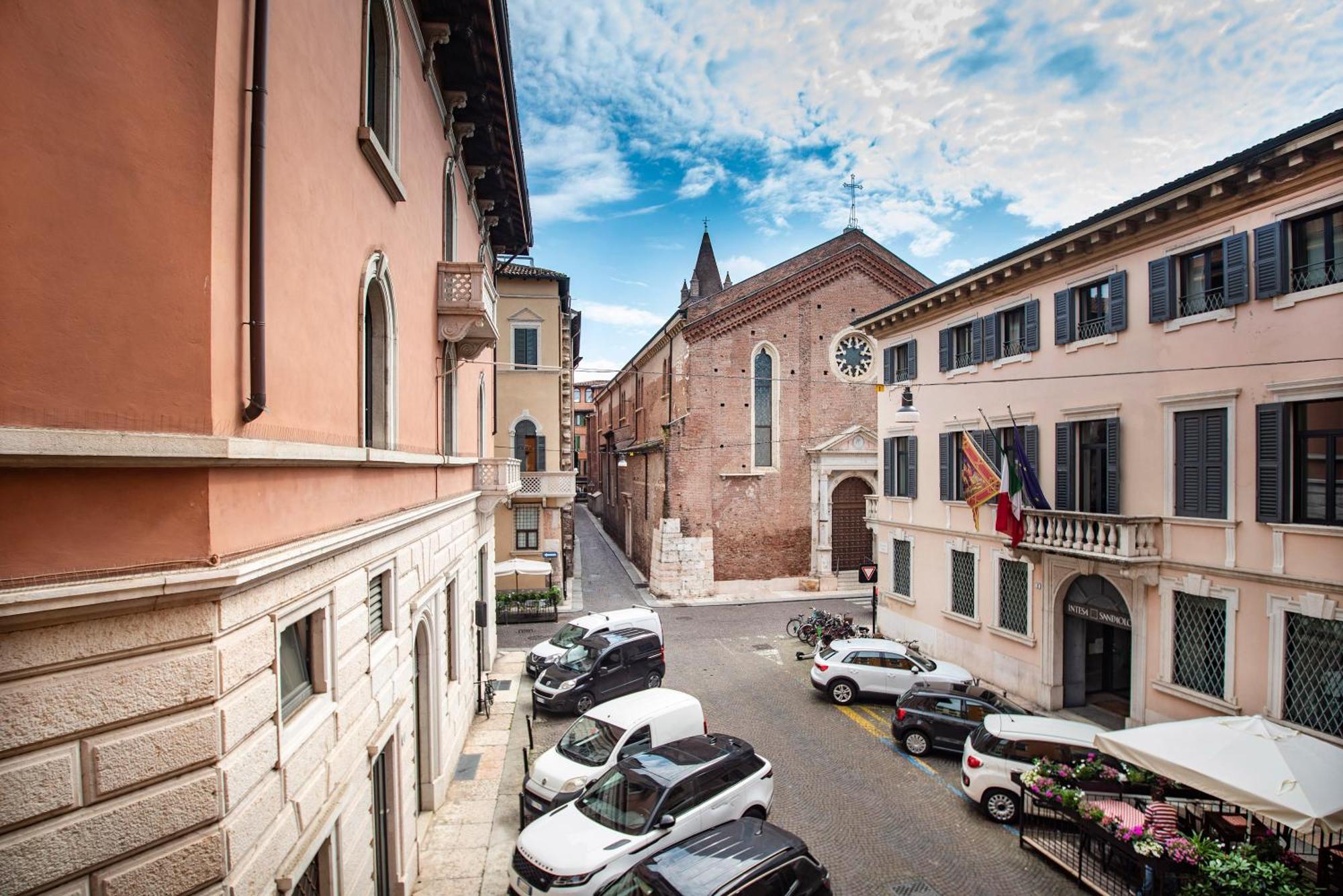 Italianflat - Rentroom Old Town - 200Mt To Arena Verona Bagian luar foto