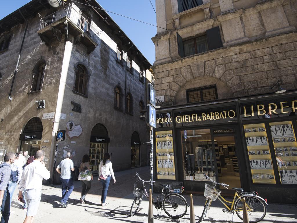 Italianflat - Rentroom Old Town - 200Mt To Arena Verona Bagian luar foto
