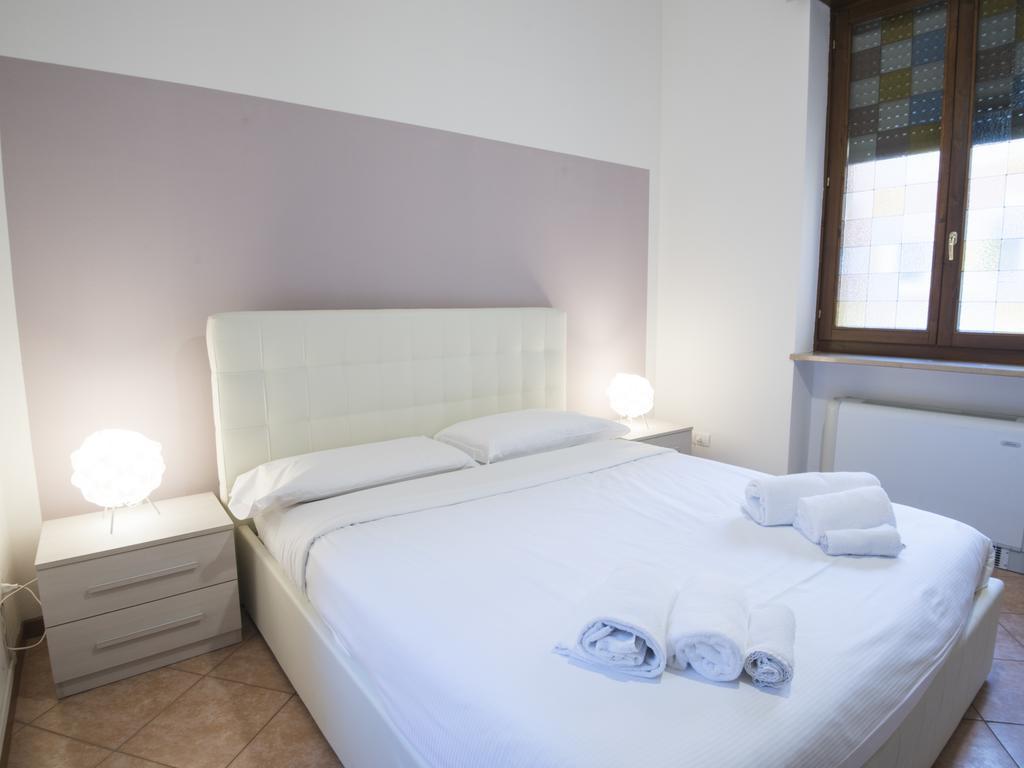 Italianflat - Rentroom Old Town - 200Mt To Arena Verona Bagian luar foto
